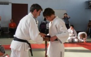 Une nouvelle ceinture noire au Judo club